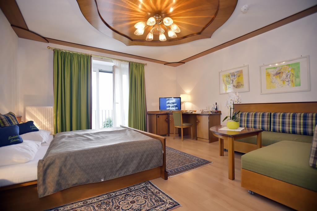 Seehotel Schwan Gmunden Dış mekan fotoğraf
